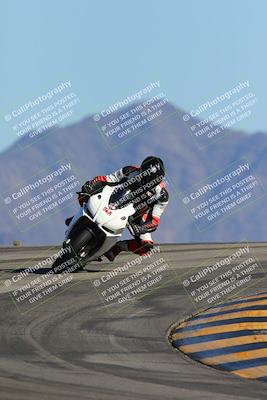 media/Feb-04-2024-SoCal Trackdays (Sun) [[91d6515b1d]]/8-Turn 12 (115pm)/